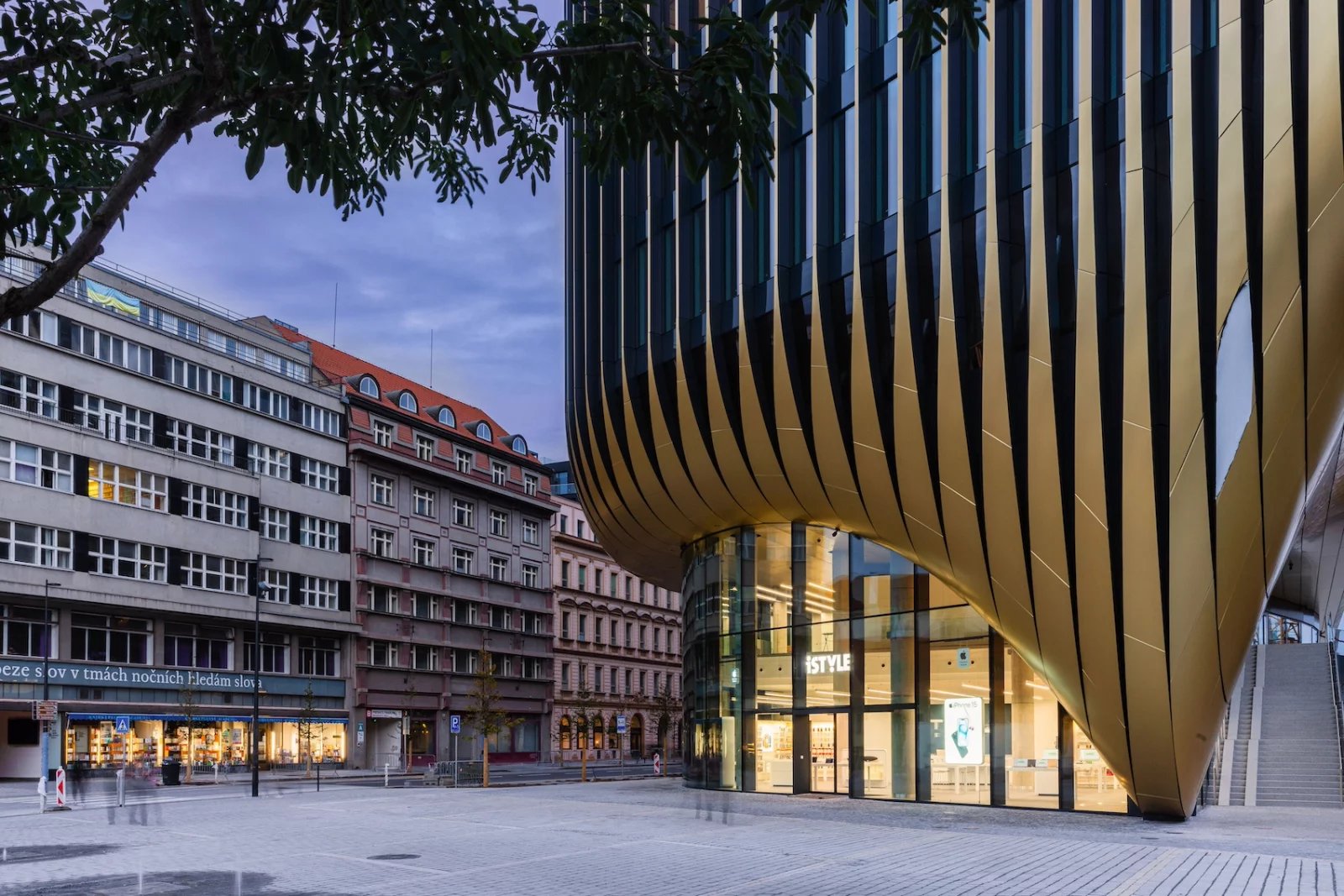 iStyle otevřel prémiovou prodejnu Apple Premium Partner v projek