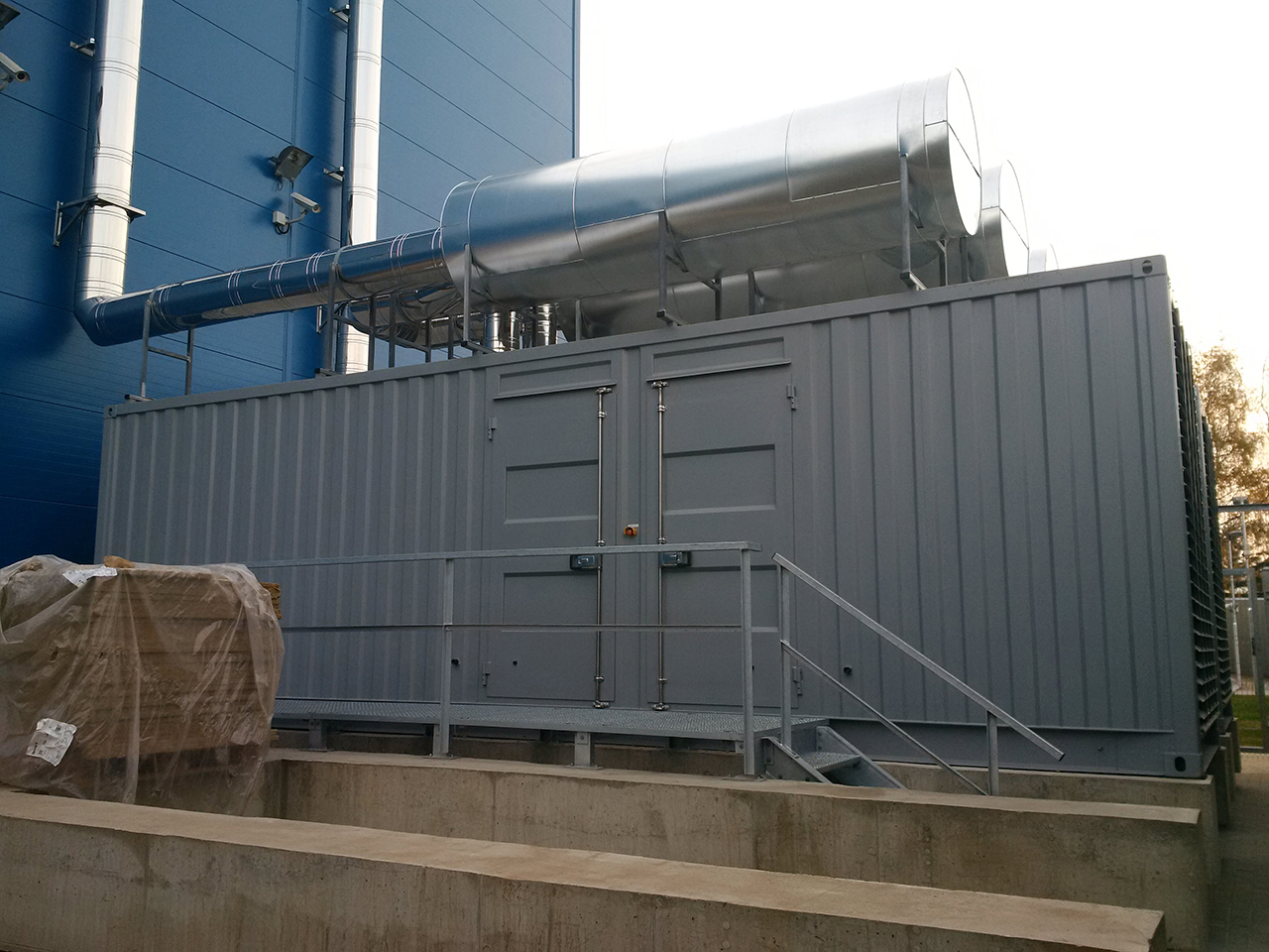 Diesel generátor s výkonem 1,6 MW.