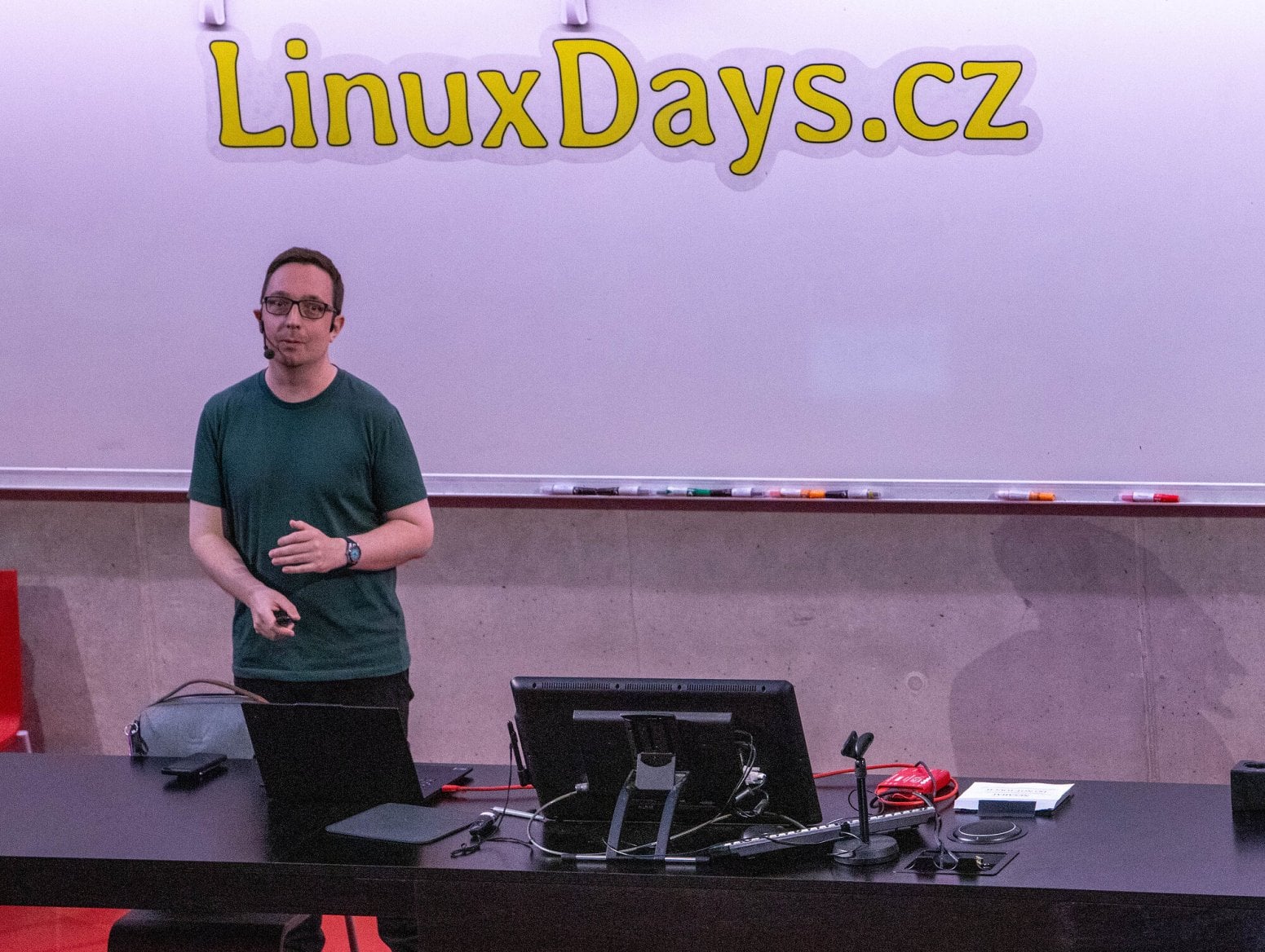 LinuxDays 2026 neděle