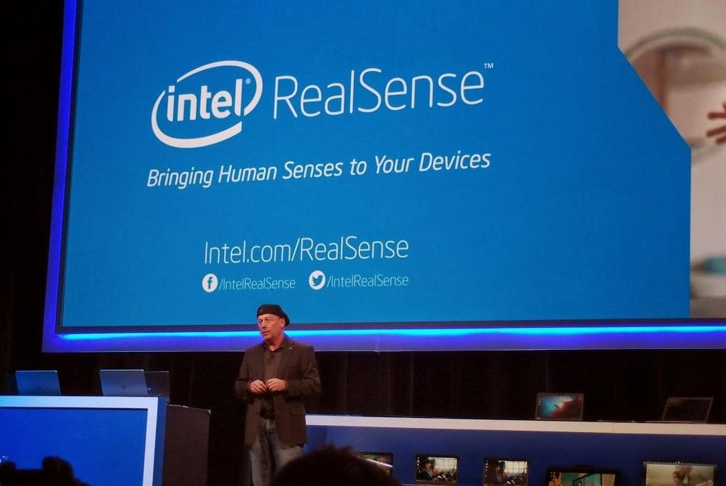 2013-11-intel-poc48dc3adtac48de-se-promc49bnc3ad-na-smyslovc3a1-