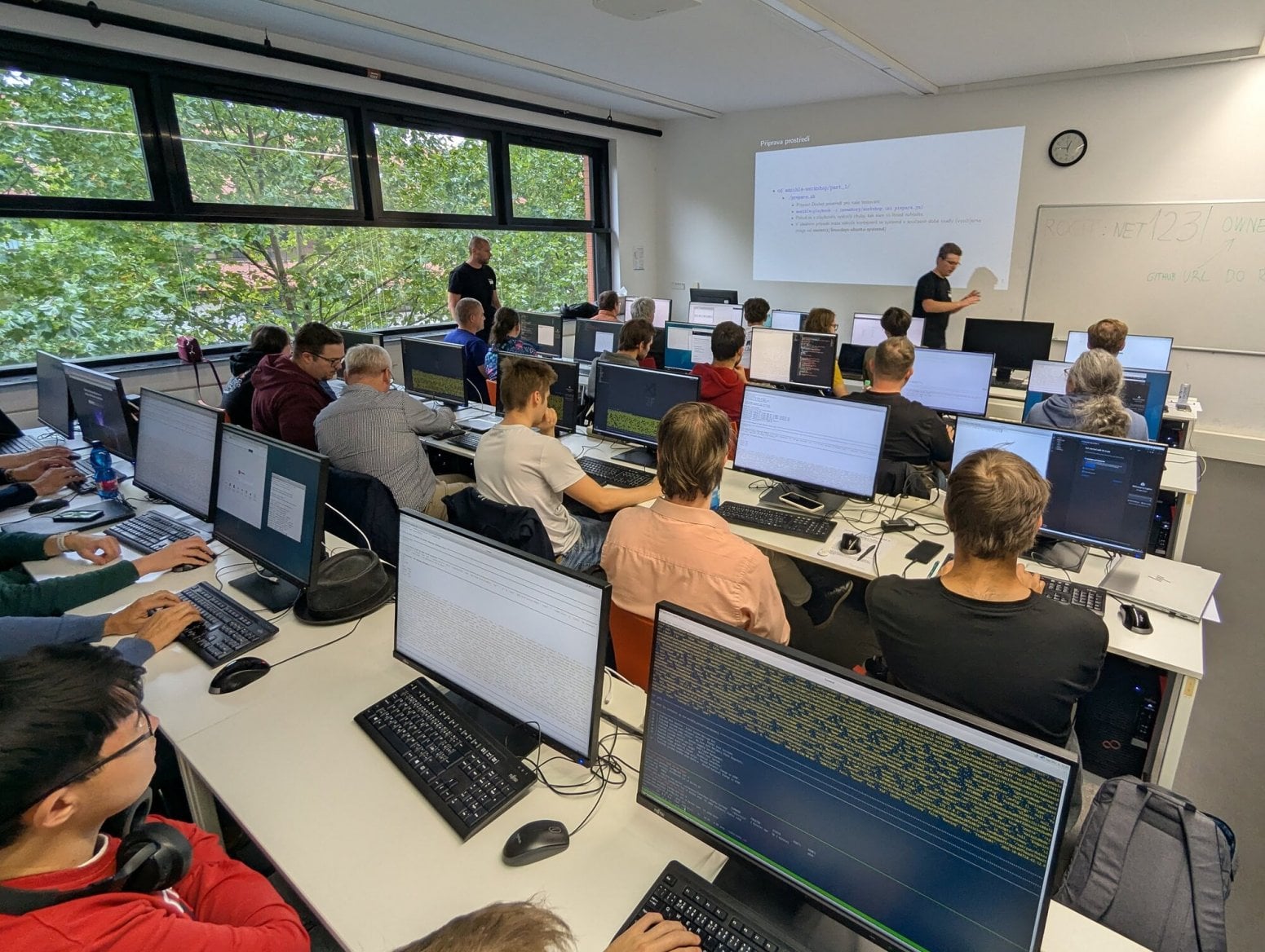 LinuxDays 2025 sobota