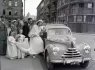 Na svatební cestu jedině ve Škodě 1101. Budapešť, 1948.
