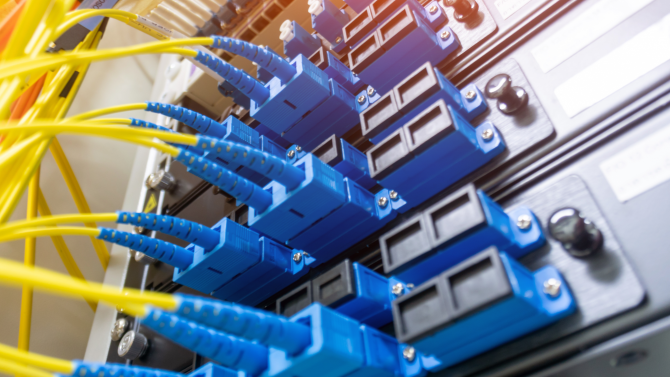 Operátor Quantcom kupuje VIVO2QC, posiluje pozici na jižní Moravě