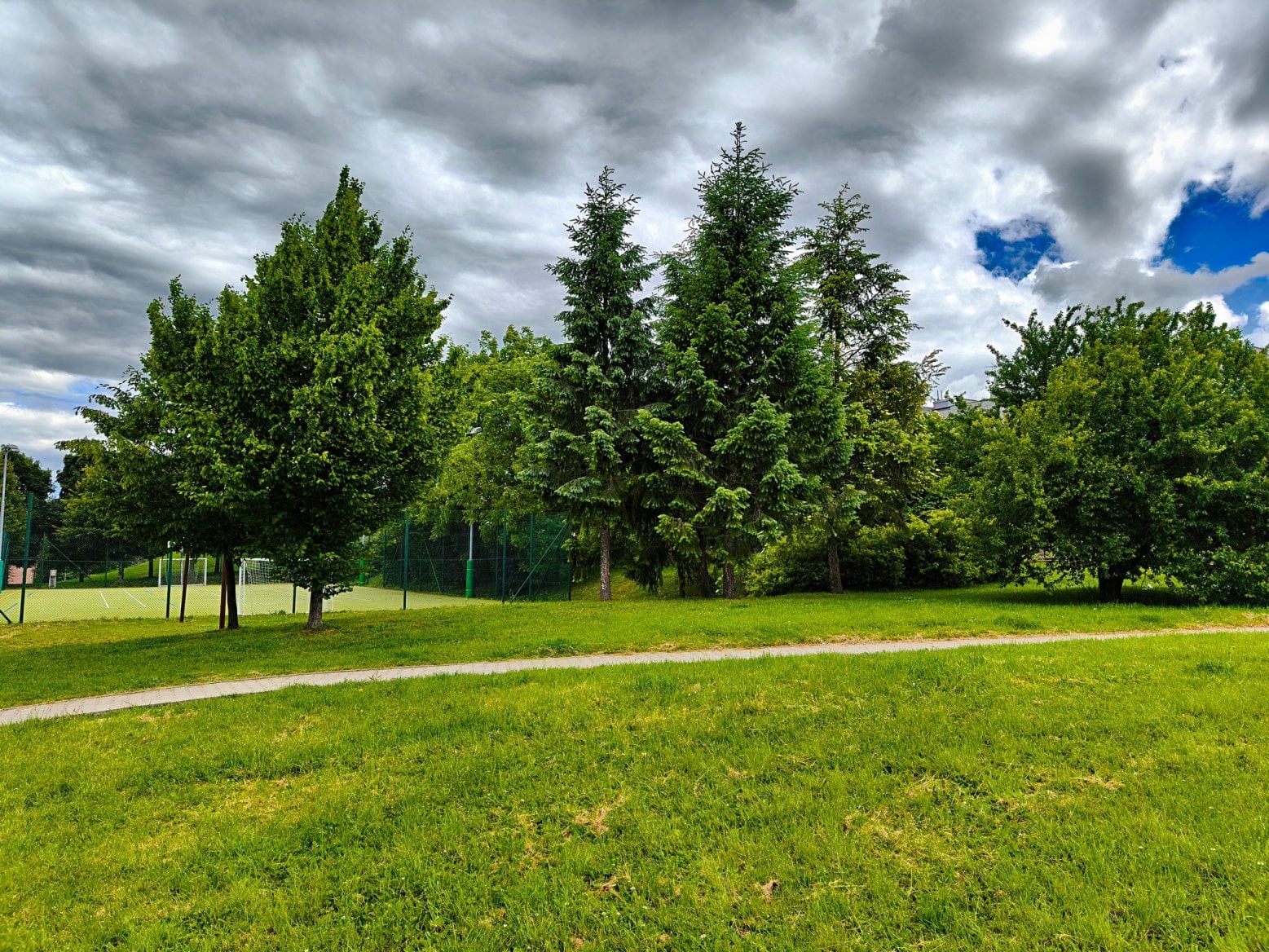 Fotky z fotoaparátů Realme GT 7