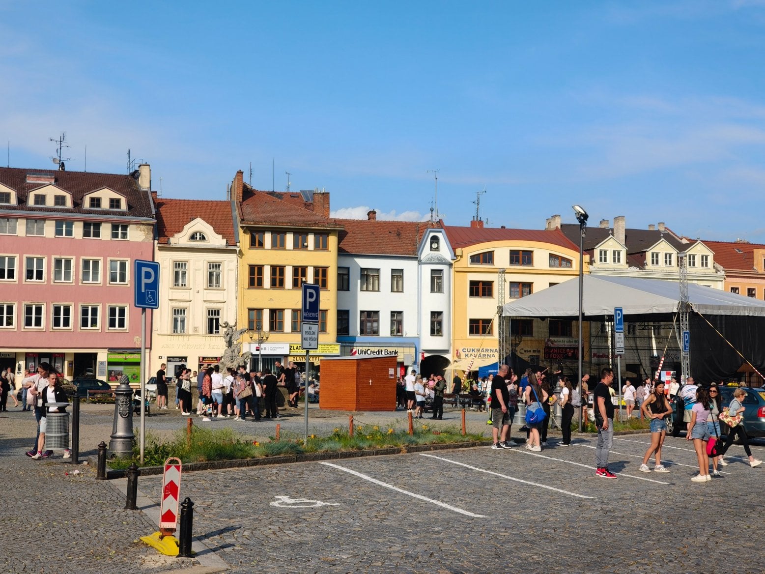 Fotky z fotoaparátů Realme GT 7