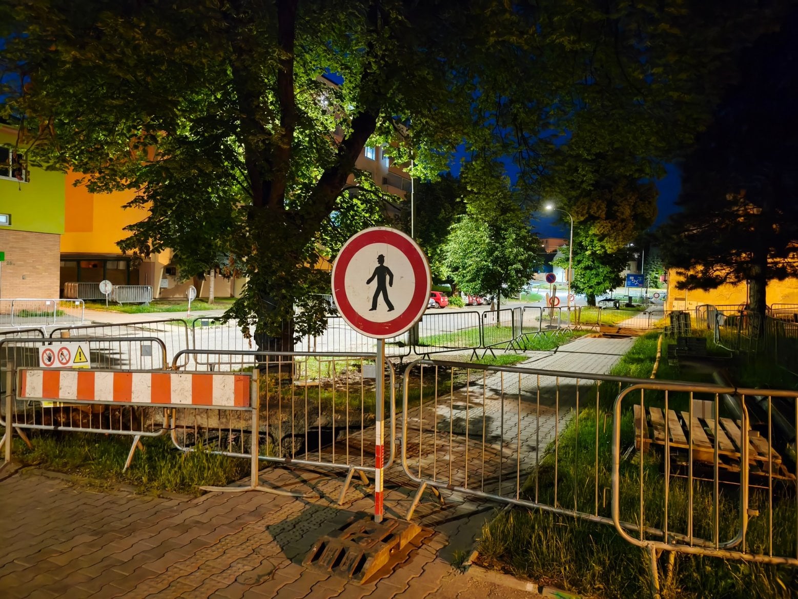 Fotky z fotoaparátů Realme GT 7