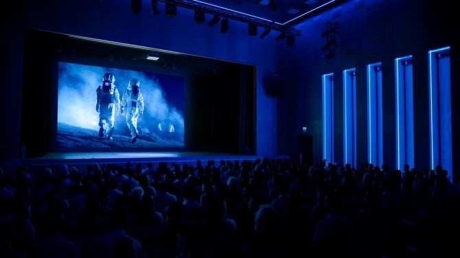 Kouzlo filmového plátna je zpět. Kinematografie míří k rekordním ziskům, i česká kina hlásí největší zájem diváků za poslední roky