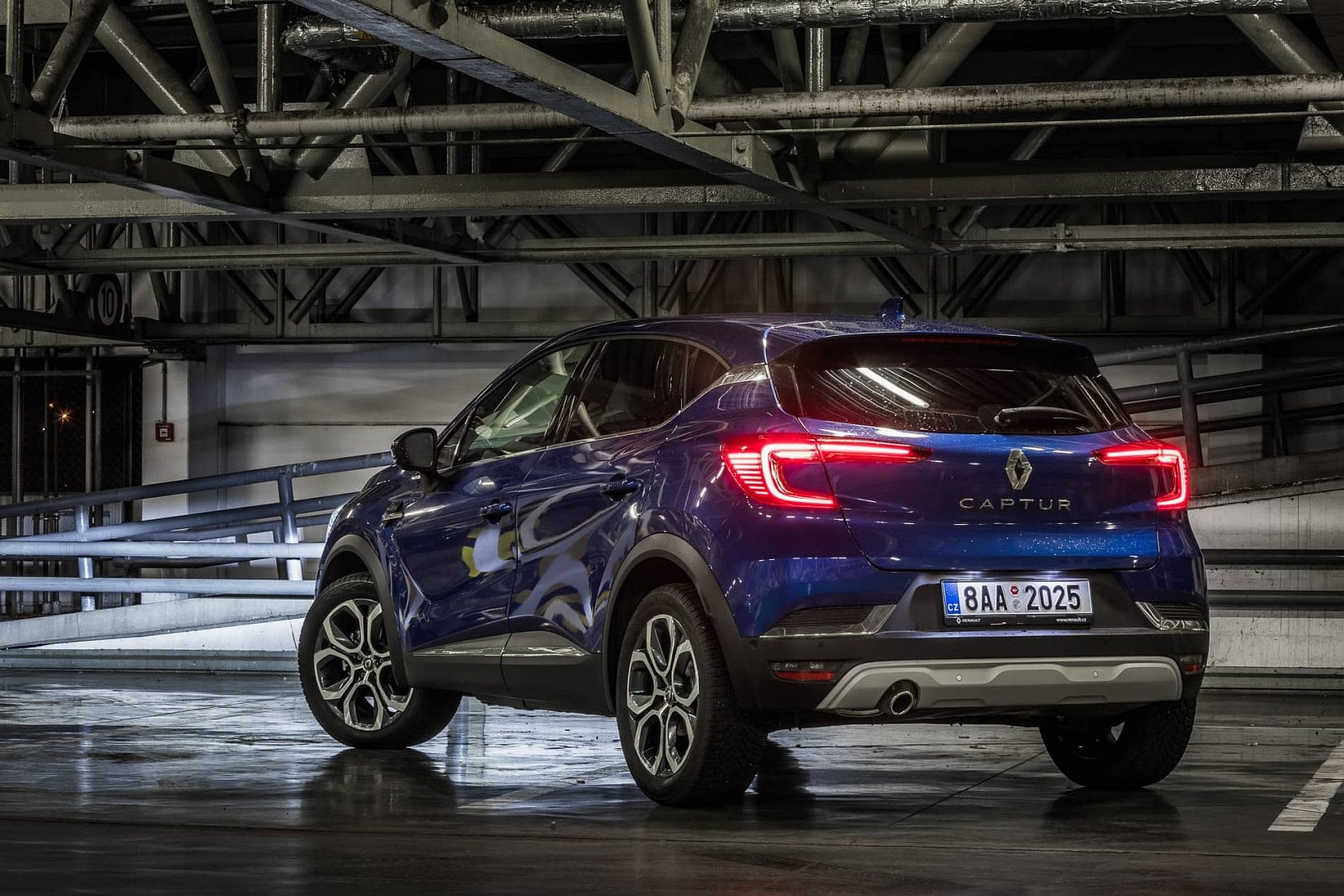 2020-04-renault-captur-13-tce-2.jpg