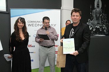 Dave Ruzius(LMC) a cena pro vítěze v kategorii Práce, obchod a podnikání