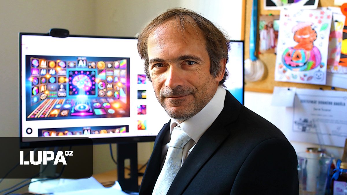 David Šmahel (MUNI): Neřešme zákazy sociálních sítí a telefonů, ale spíš to, proč dětem není ve škole dobře