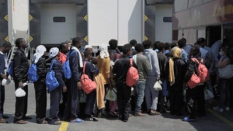 Náhledový obrázek - Český postoj před summitem: vyloďovací centra migrantů mají být mimo Evropu