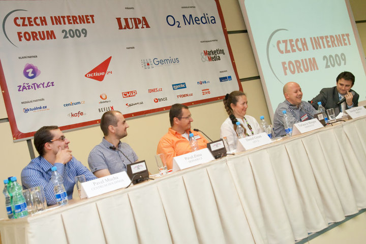 CIF2009