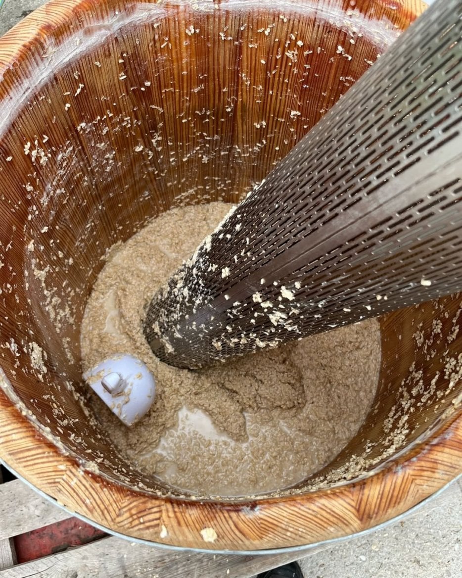 Z výroby mirinu od Oceterie