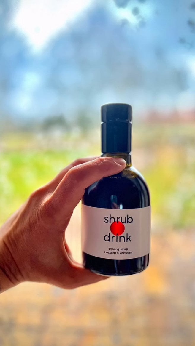 Láhev shrubu od Oceterie