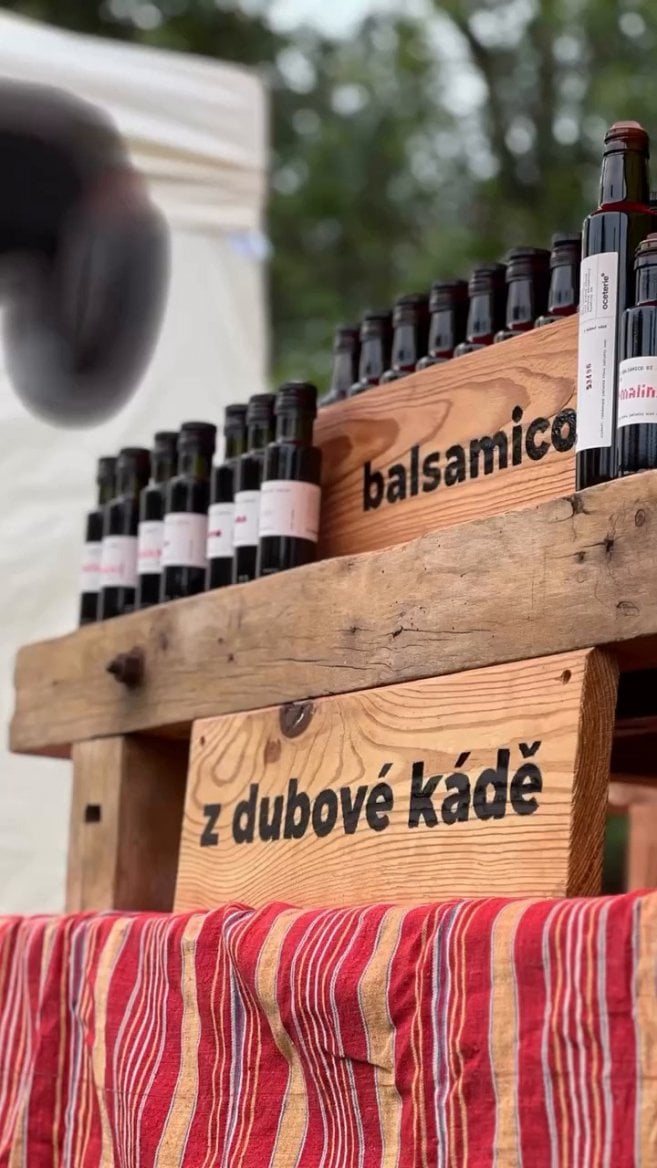 Stánek s produkty Oceterie