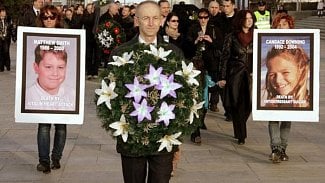 Náhledový obrázek - Scientologové v Praze protestovali proti léčbě dětí psychofarmaky