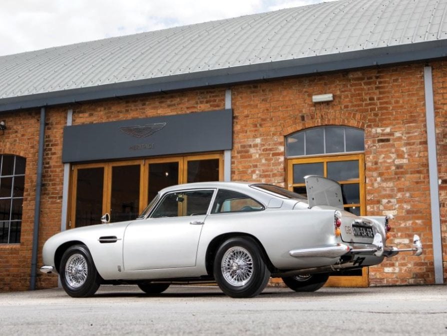 2014-02-bondc5afv-aston-martin-db5.jpg