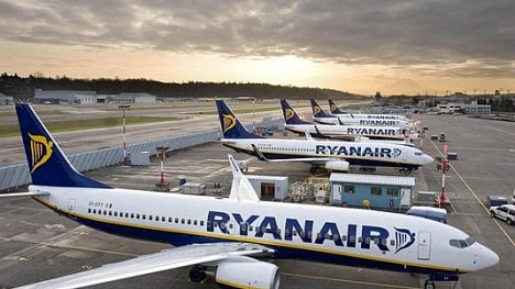 Náhledový obrázek - Ryanair míří k rekordnímu zisku, rušení letů navzdory