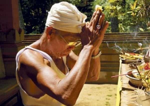 2012-04-znepc599c3a1telit-si-bohy-na-bali-se-nevyplc3a1cc3ad-2.j