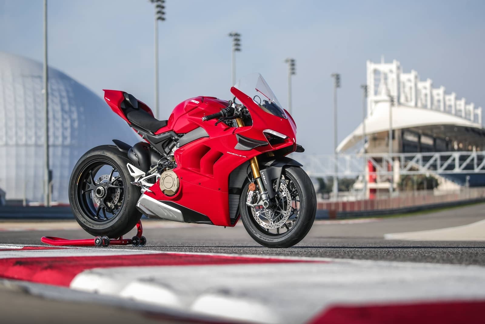 2020-05-DucatiPanigaleV4_059.jpg