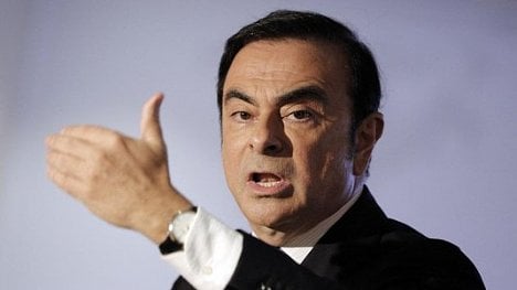 Náhledový obrázek - Ghosn oficiálně skončil v čele Nissanu. Spolu s ním i jeho pravá ruka Kelly