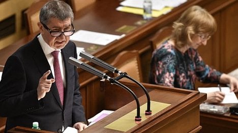 Náhledový obrázek - Babiš: Jsme legitimní vláda, čistky neprovádíme