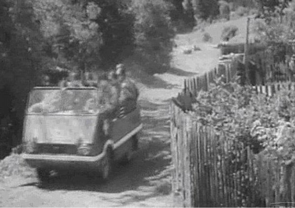 2015-05-vojc3a1ci-zc3adskali-unikc3a1tnc3ad-agromobil-z-kdyby-ti