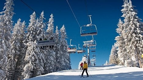 Náhledový obrázek - Na horách začalo sněžit. Co si na tuto sezónu připravila lyžařská střediska?