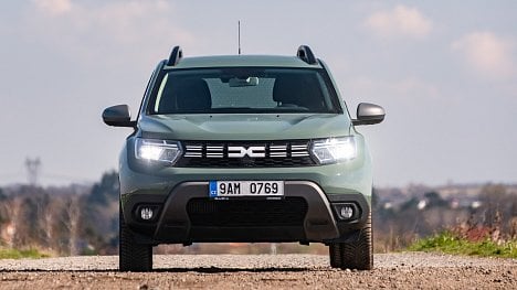 Náhledový obrázek - Test Dacie Duster 1.3 TCe 4×4: Co všechno vylepšila modernizace, a na co se stále nedostalo?