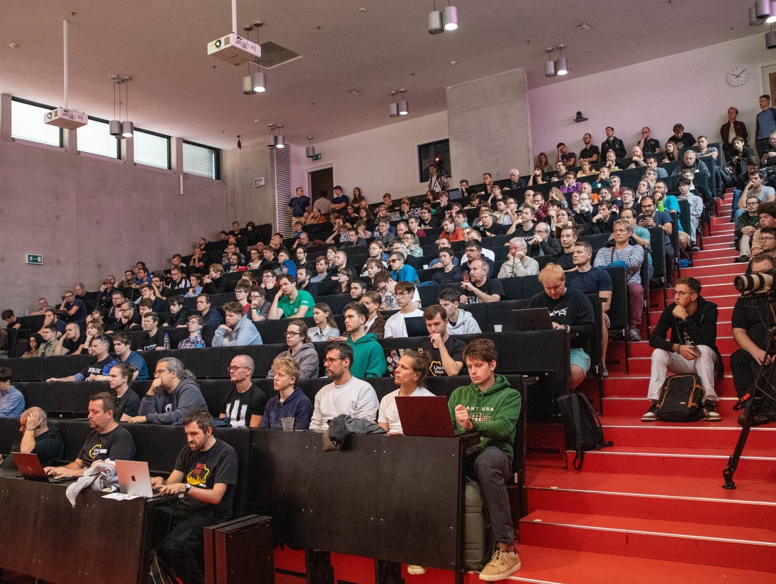 LinuxDays 2026 sobota