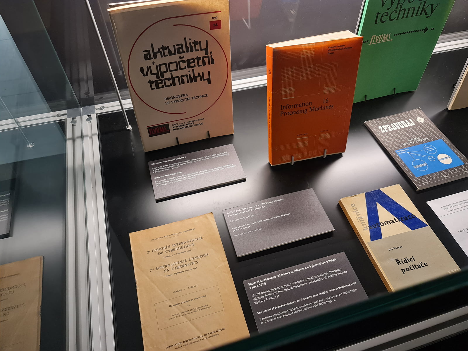 Československé počítače, čipy a další výpočetní technika