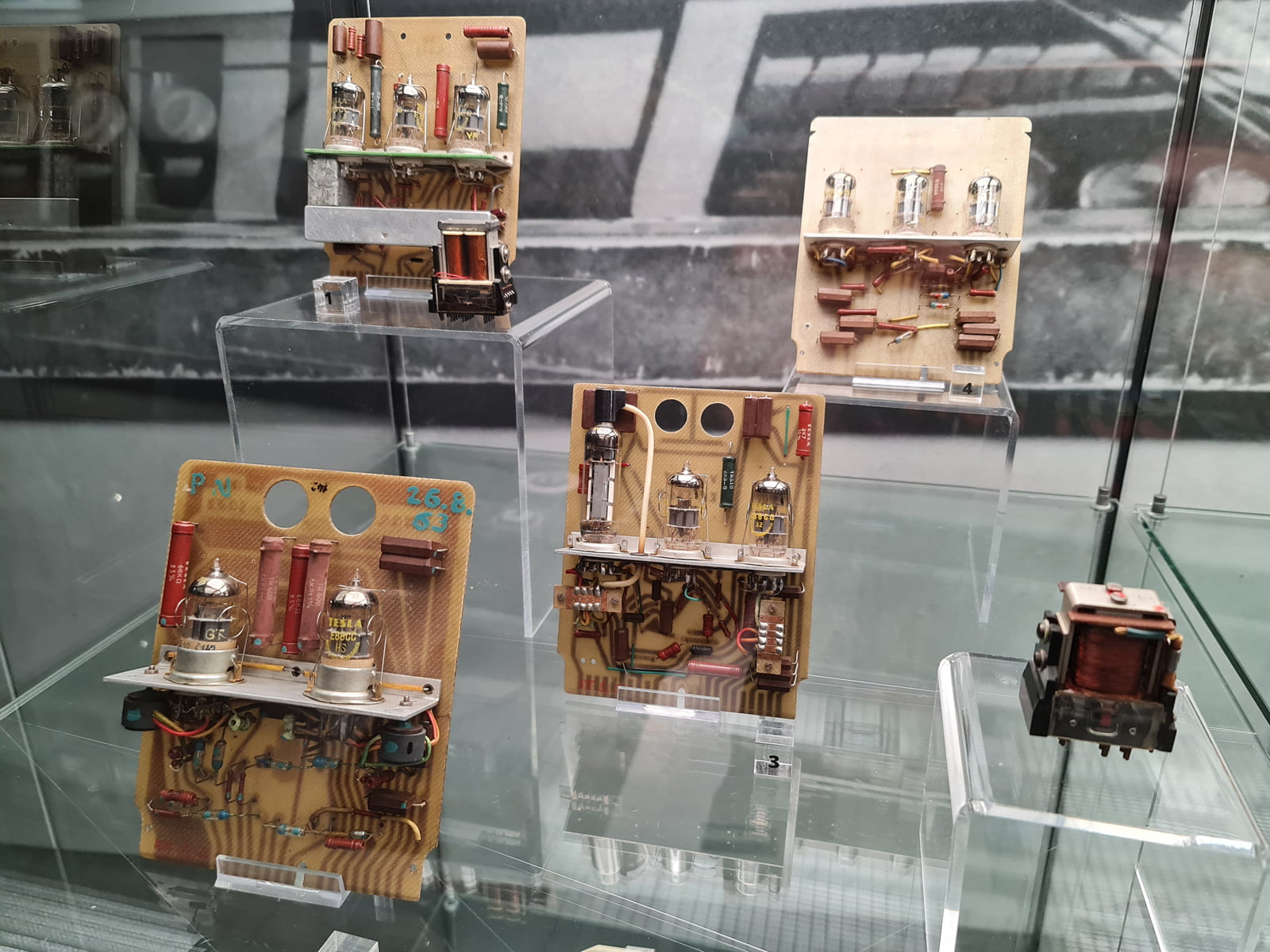 Československé počítače, čipy a další výpočetní technika