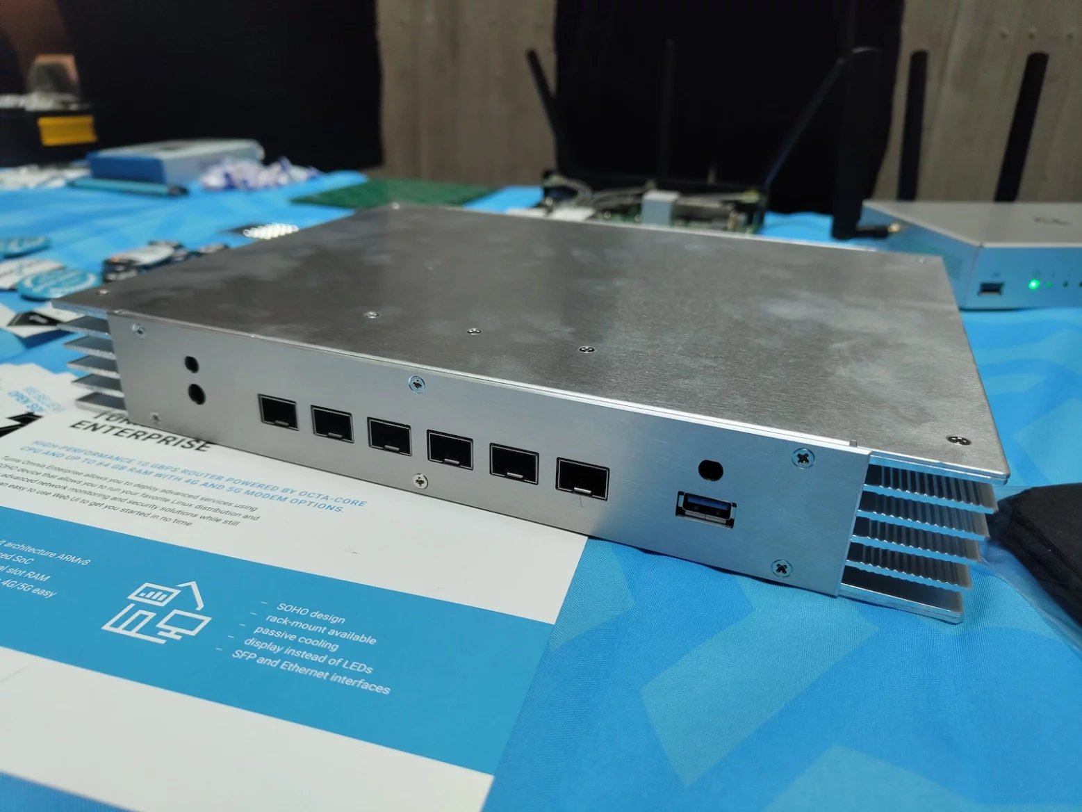 Prorotyp routeru Turris Omnia Enterprise od CZ.NIC