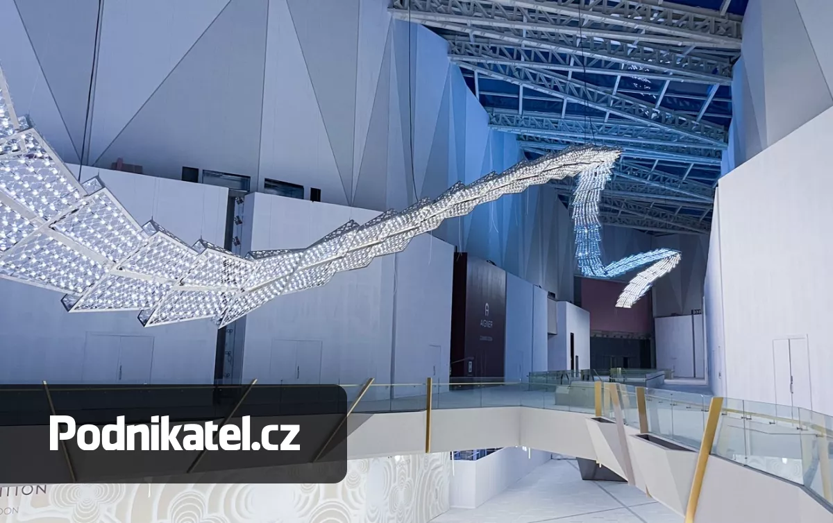 České sklo dělá jméno ve světě a aspiruje na zápis do Guinnessovky