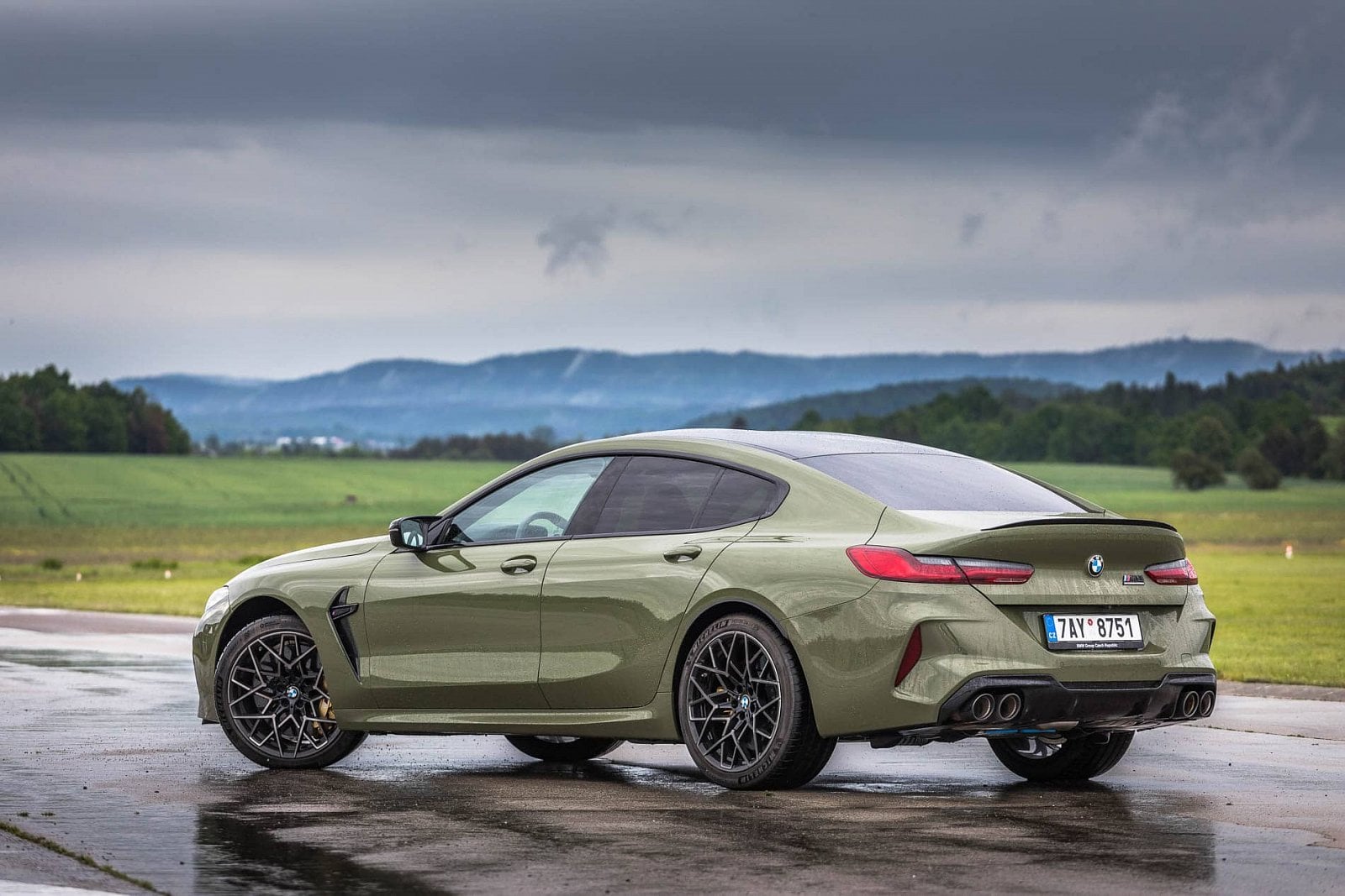 2020-08-bmw-m8-gc-8.jpg