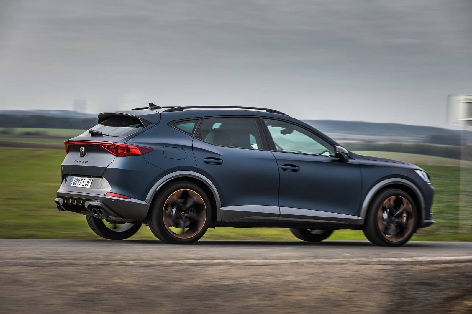 2020-10-cupra-ateca_leon_formentor-54.jpg