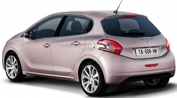 2015-04-peugeot-208.jpg