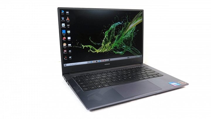 Honor MagicBook 14 recenze1