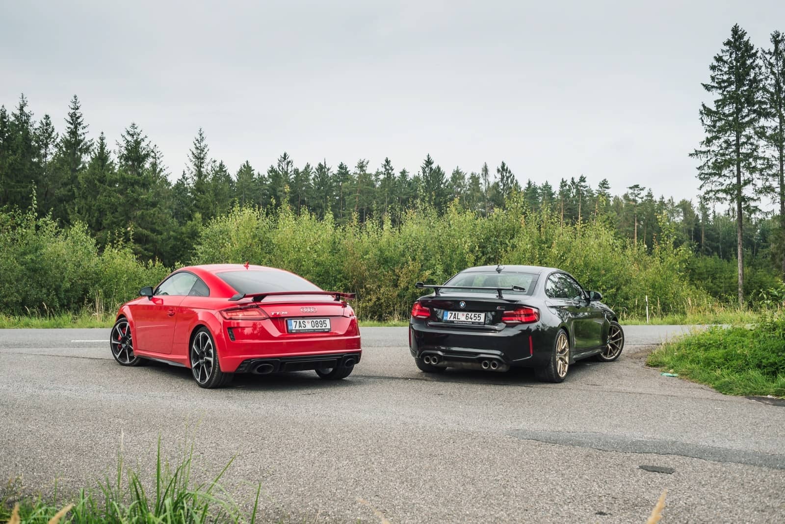 2019-11-Audi-TT-RS-vs-BMW-M2-vs-Nissan-370Z-00050.jpg
