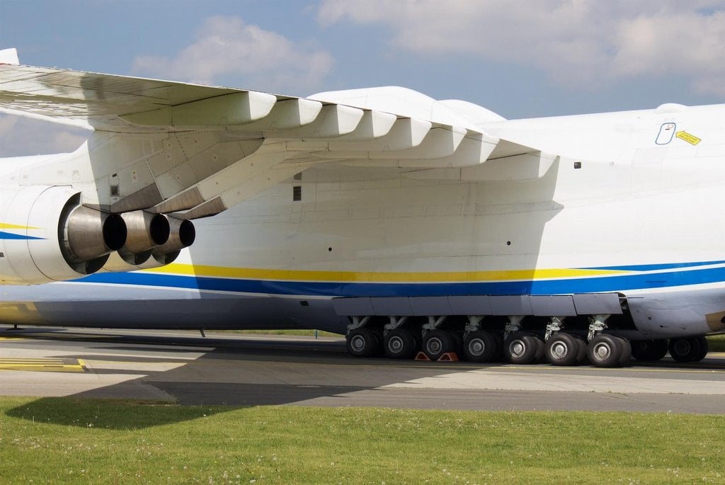 2017-12-antonov-an-225-mrija-v-praze-12.jpg