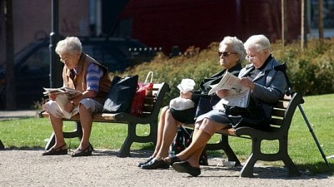 Náhledový obrázek - Důchody vzrostou o 900 korun. Penzisté od začátku roku dostanou jednorázový doplatek