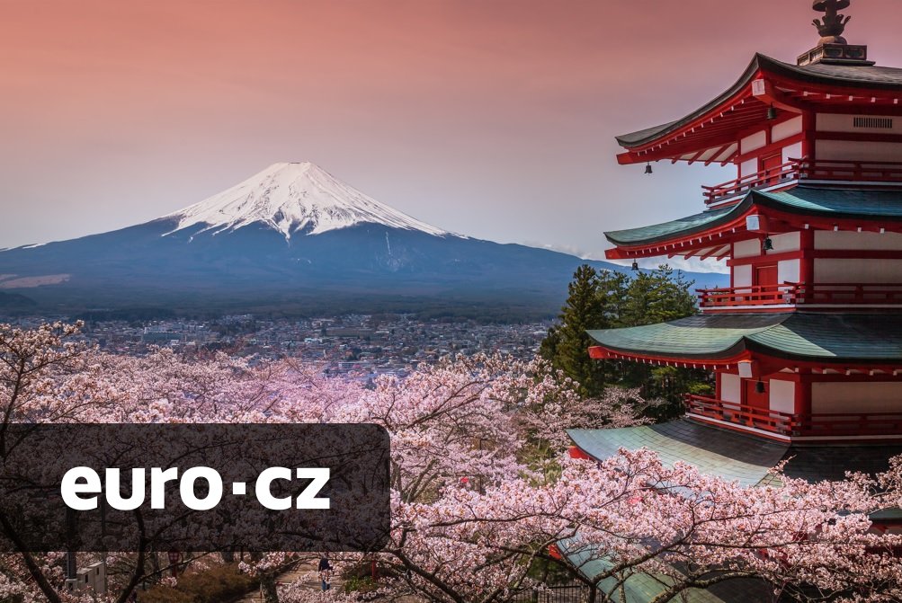 Tvrdé restrikce připravily Japonsko o turisty, už brzy by jim ale mohl být konec. Tamní úřady spoléhají na rekordně slabý jen