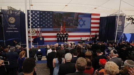 Náhledový obrázek - USA přesunuly ambasádu do Jeruzaléma. Izraelci zabili desítky protestujících Palestinců