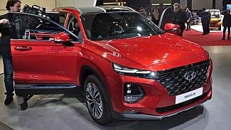 Náhledový obrázek - Ženeva 2018: Hyundai Santa Fe vám připomene, abyste nezapomněli vzadu děti