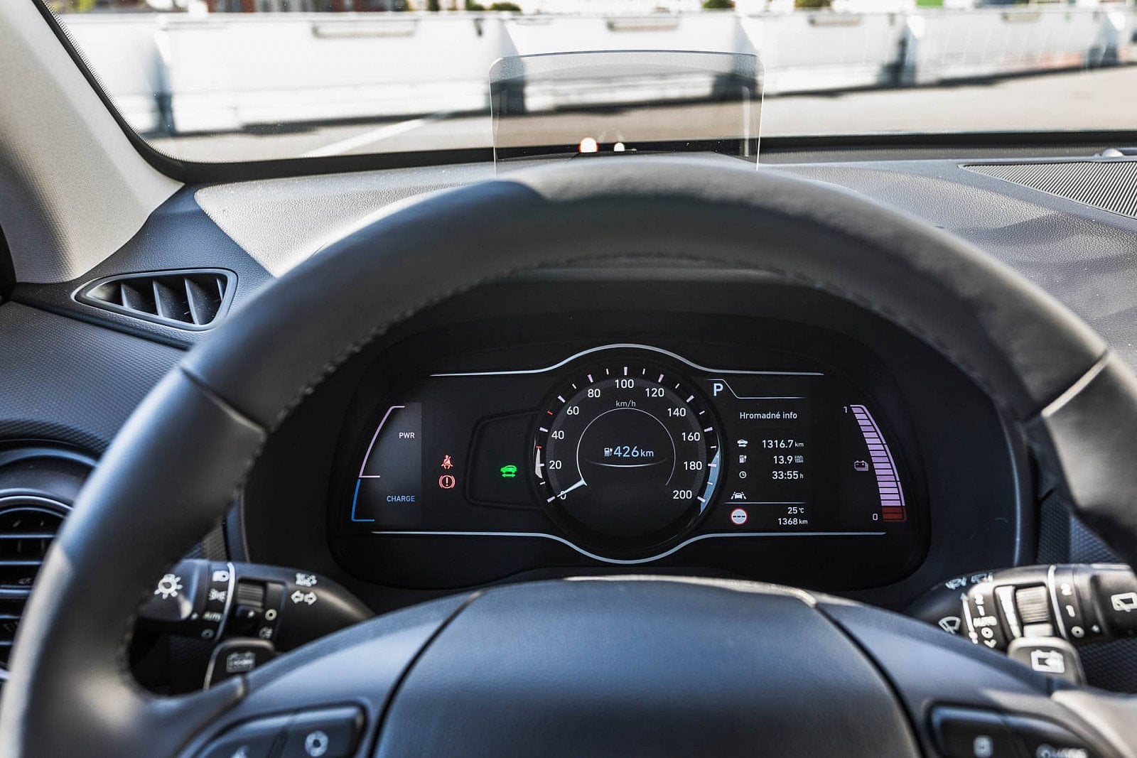 2020-09-aDMB2020_Hyundai-Kona-EV-3552.jpg