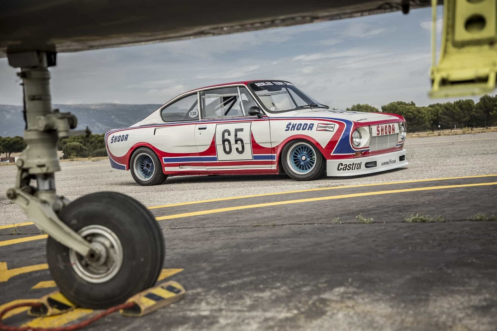 2019-09-skoda_130_rs_cup_car_9.jpg