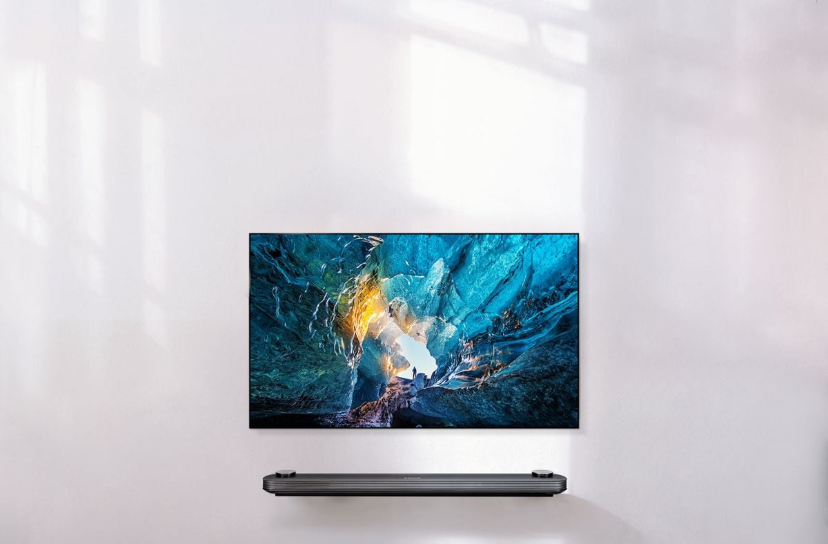 LG OLED65W7V a LG OLED77W7V - březen 2017