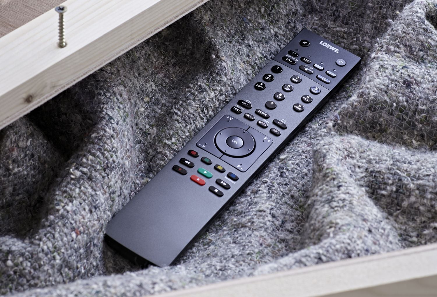 Loewe Bild 7 a tabulka parametrů