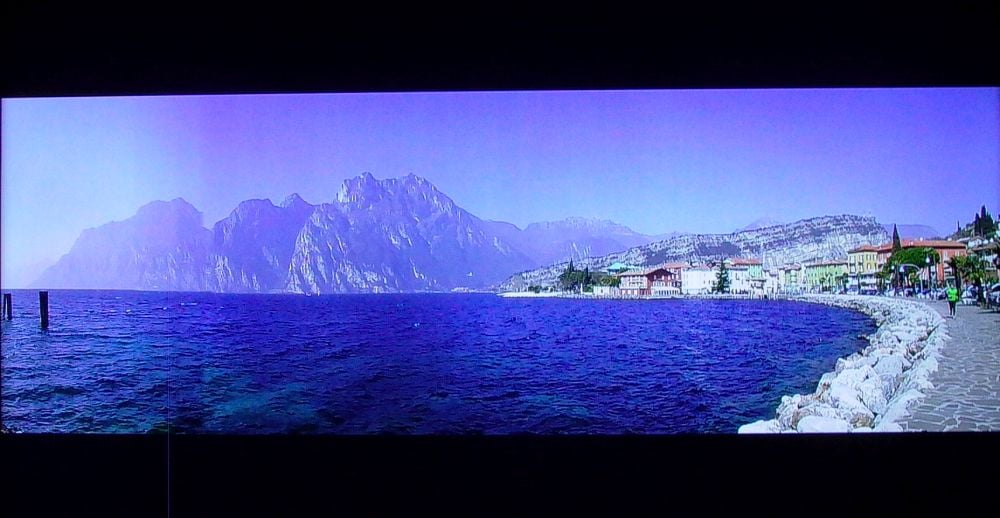 Nvidia Shield TV 2017 - systémová aplikace Photos and Videos