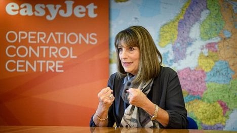 Náhledový obrázek - EasyJet "genderově vyvažuje": chce mít aspoň 20 procent pilotek